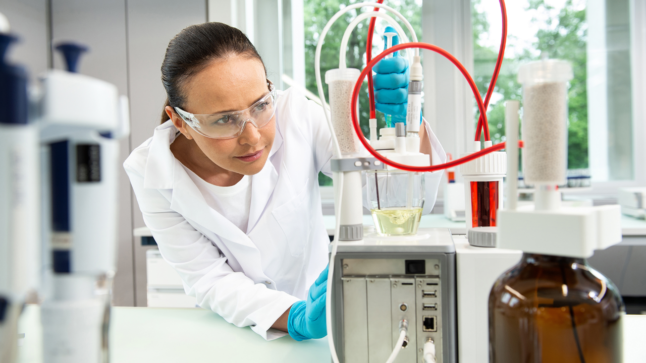Optimize Volumetric Karl Fischer Titrations: Practical Tips and Techniques | METTLER TOLEDO On-Demand Webinar