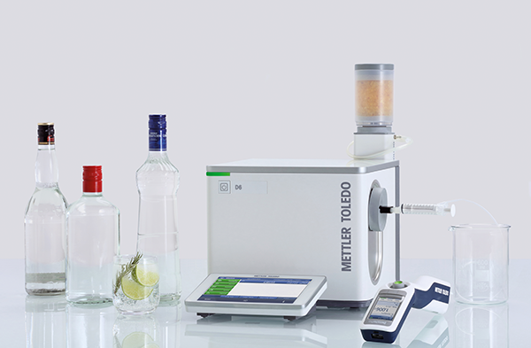 Figure 1: METTLER TOLEDO Excellence Density Meter D6 next to the Densito Handheld Density Meter. 