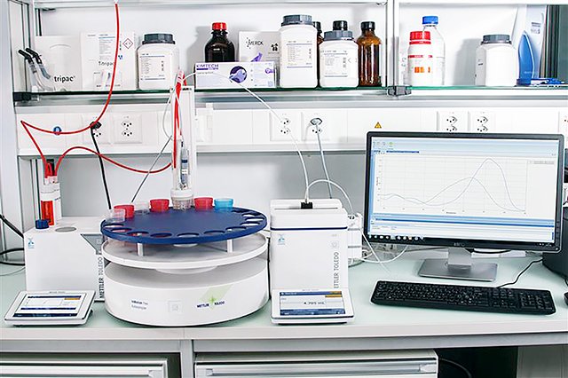 Tx-UVVIS Coupling