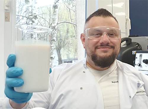 Dr. Artur Palasz, Technical Director at Spektrochem, technical center of raw materials for architectural paints.