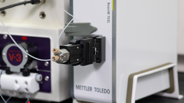 Inline monitoring with ReactIR Inline monitoring with ReactIR