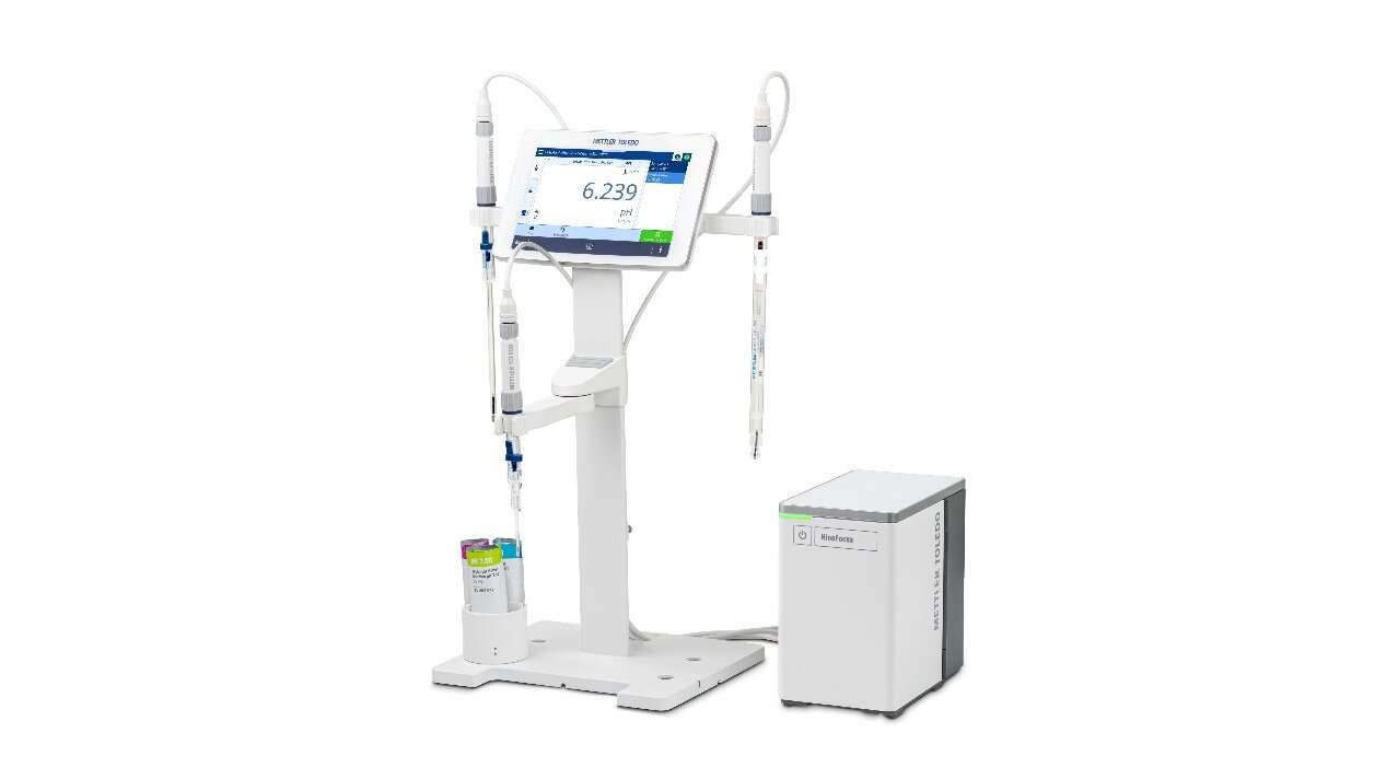 terminal-on-electrode-holder terminal-on-electrode-holder