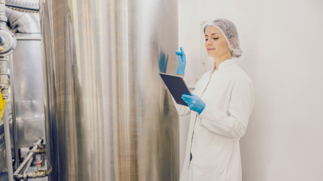 Production Manager in the Dairy Factory Production Manager in the Dairy Factory