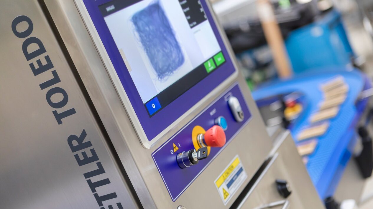 X-ray system performing integrity checks X-ray system performing integrity checks