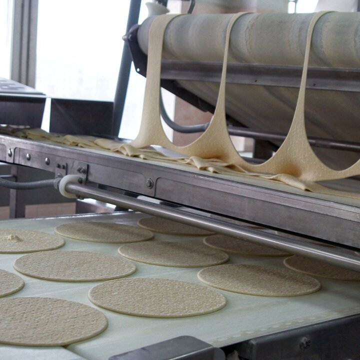Pizza dough production