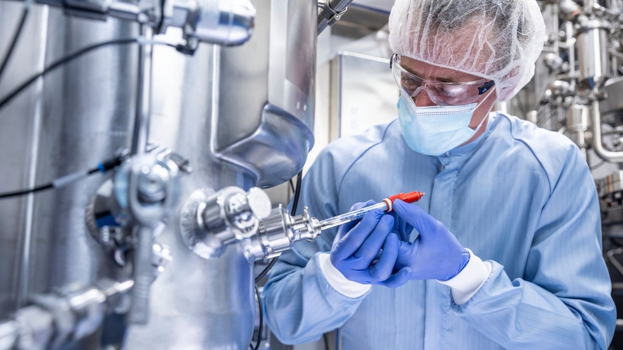 On-demand webinar on pH control in bioprocesses